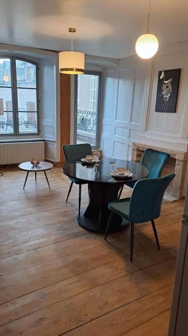 Ferienwohnung Chez Germaine Murat  Exterior foto